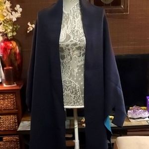 NWT-laundry by Design- Midnight Wrap/Sweater/ Poncho with hand Insert
